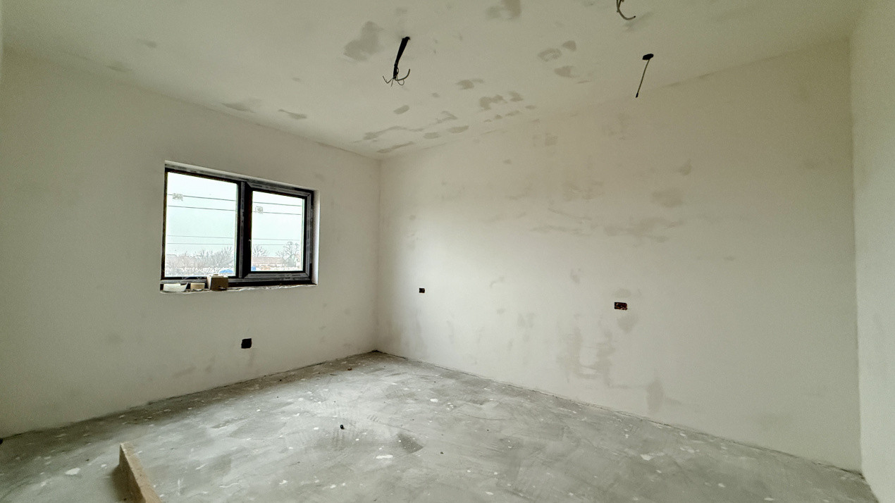 Duplex cu 3 camere, pod mansardabil si panouri fotovoltaice - Calea Urseni 6, foxfort.ro