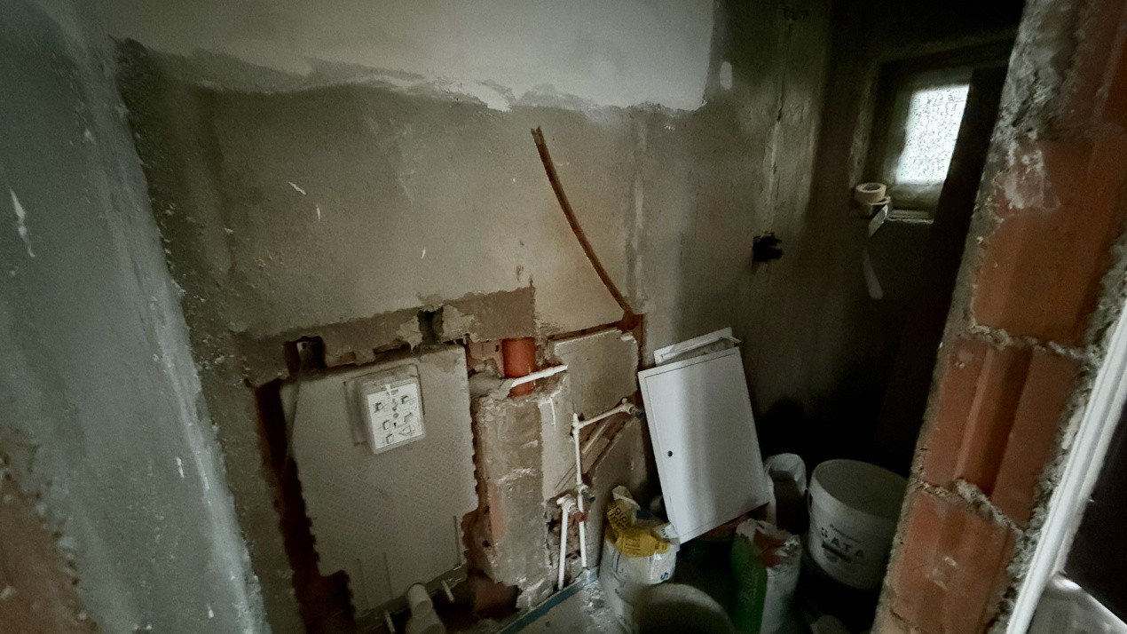 Duplex cu 3 camere, pod mansardabil si panouri fotovoltaice - Calea Urseni 8, foxfort.ro