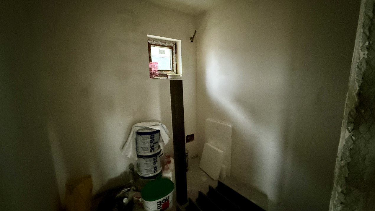 Duplex cu 3 camere, pod mansardabil si panouri fotovoltaice - Calea Urseni 9, foxfort.ro