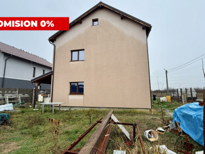 Duplex cu 3 camere, pod mansardabil si panouri fotovoltaice - Calea Urseni