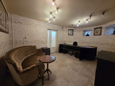 Inchiriez spatiu pentru birouri in zona Tribunalului, Demisol spatios, mobilat imagine mica 3, foxfort.ro