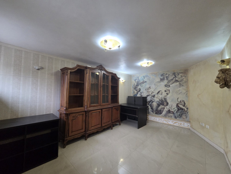 Inchiriez spatiu de birou, mobilat modern, zona Centrala 3, foxfort.ro