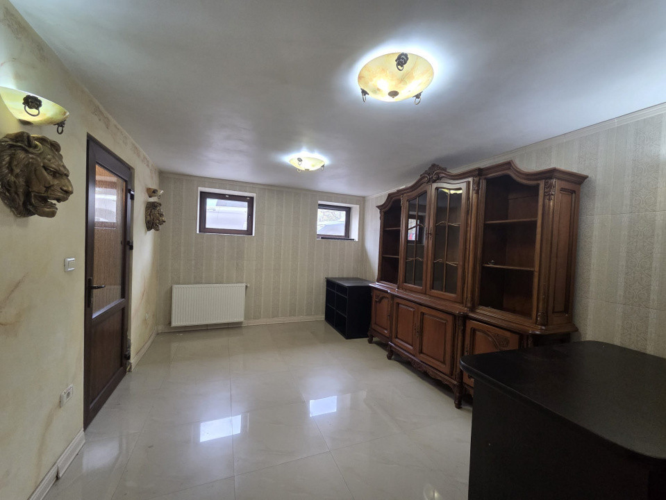 Inchiriez spatiu de birou, mobilat modern, zona Centrala 5, foxfort.ro