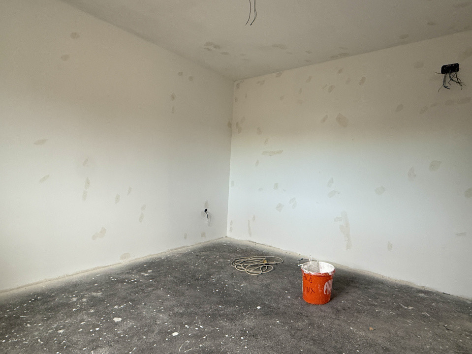 Duplex cu 3 camere de vanzare in localitatea Beregsau Mare, zona Centrala 12, foxfort.ro