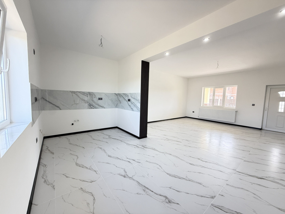 COMISION 0% Duplex cu 3 camere de vanzare in Beregsau Mare 2, foxfort.ro