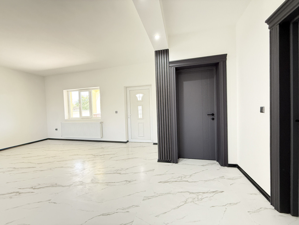 COMISION 0% Duplex cu 3 camere de vanzare in Beregsau Mare 26, foxfort.ro
