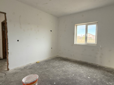 Duplex cu 3 camere de vanzare in localitatea Beregsau Mare, zona Centrala imagine mica 13, foxfort.ro