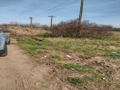 Teren intravilan de 5096 mp cu front de 37 ml, zona Sag imagine mica 2, foxfort.ro