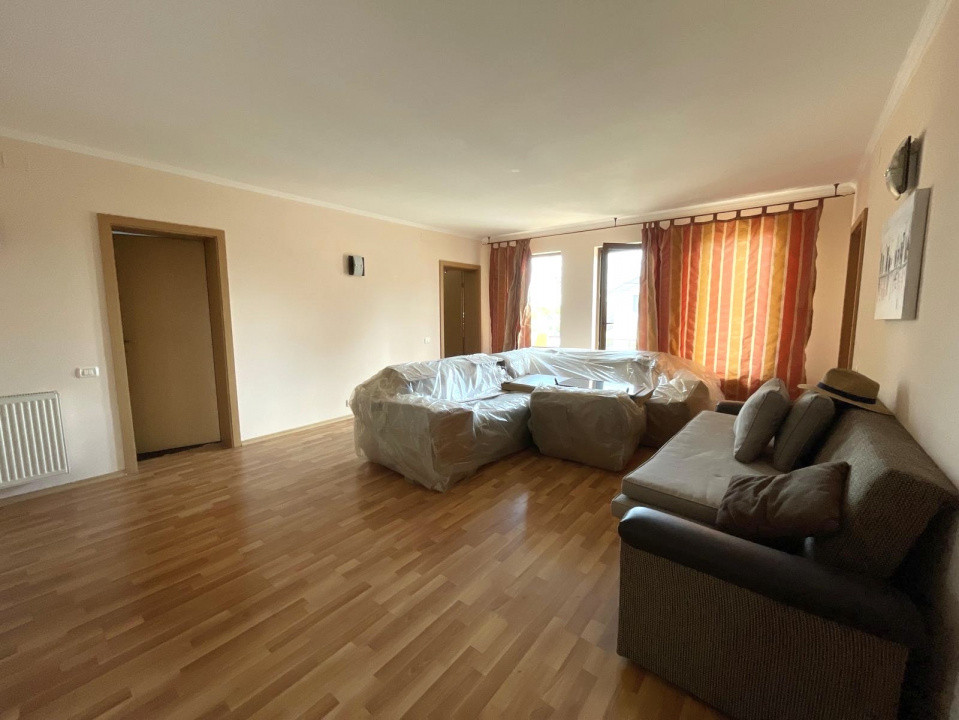 Casa individuala cu 7 camere si teren de 431 mp, zona Lipovei 1, foxfort.ro