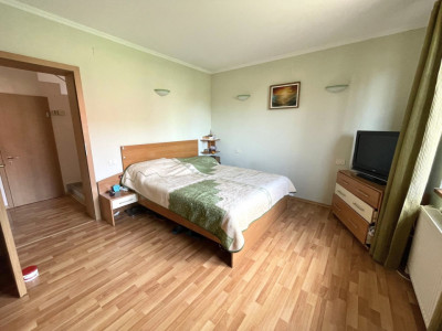 Casa individuala cu 7 camere si teren de 431 mp, zona Lipovei imagine mica 8, foxfort.ro
