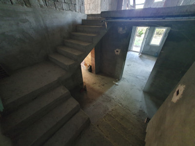 Casa individuala cu 5 camere si 2 bai, Central Jebel imagine mica 15, foxfort.ro