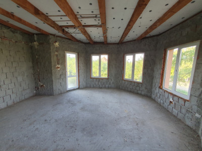 Casa individuala cu 5 camere si 2 bai, Central Jebel imagine mica 22, foxfort.ro