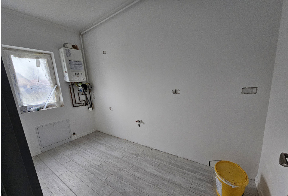 Apartament cu 2 camere de vanzare in bloc nou, zona Gradiste 4, foxfort.ro