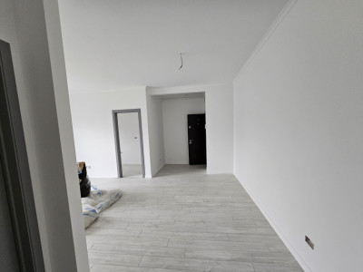 Apartament cu 2 camere, etaj 1 + balcon - Gradiste Arad