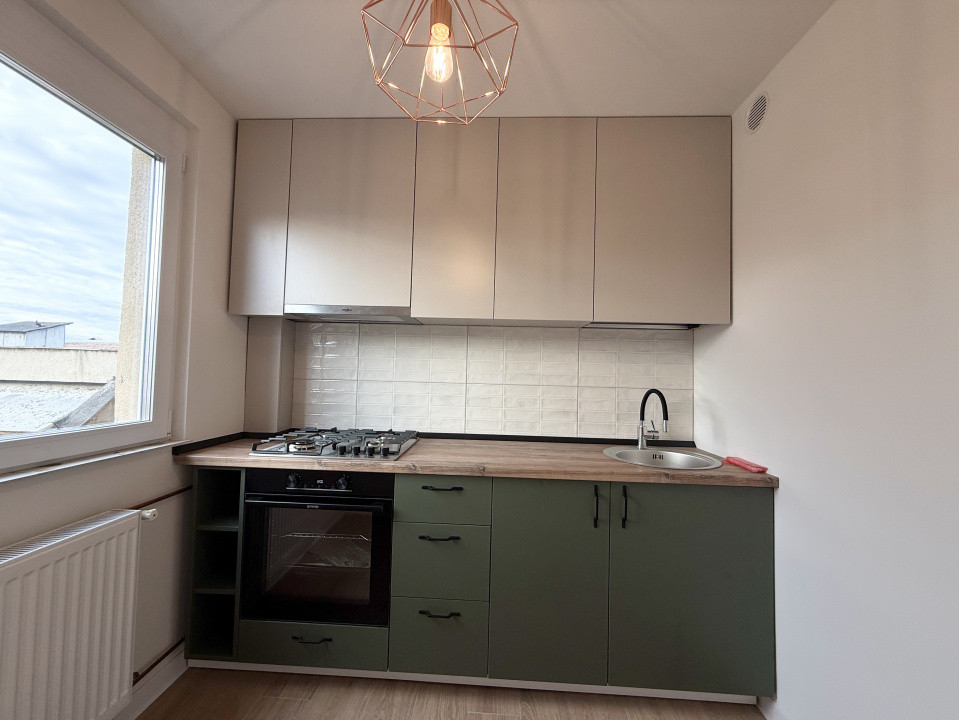 Apartament cu 2 camere de vanzare in Timisoara, zona Circumvalatiunii 5, foxfort.ro