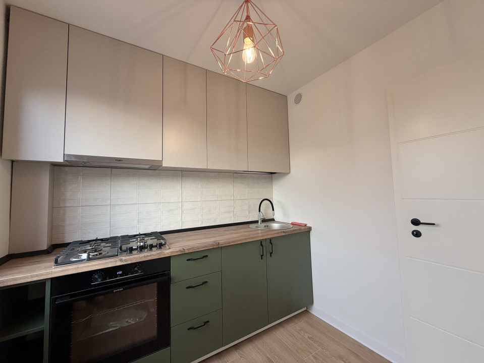 Apartament cu 2 camere de vanzare in Timisoara, zona Circumvalatiunii 6, foxfort.ro