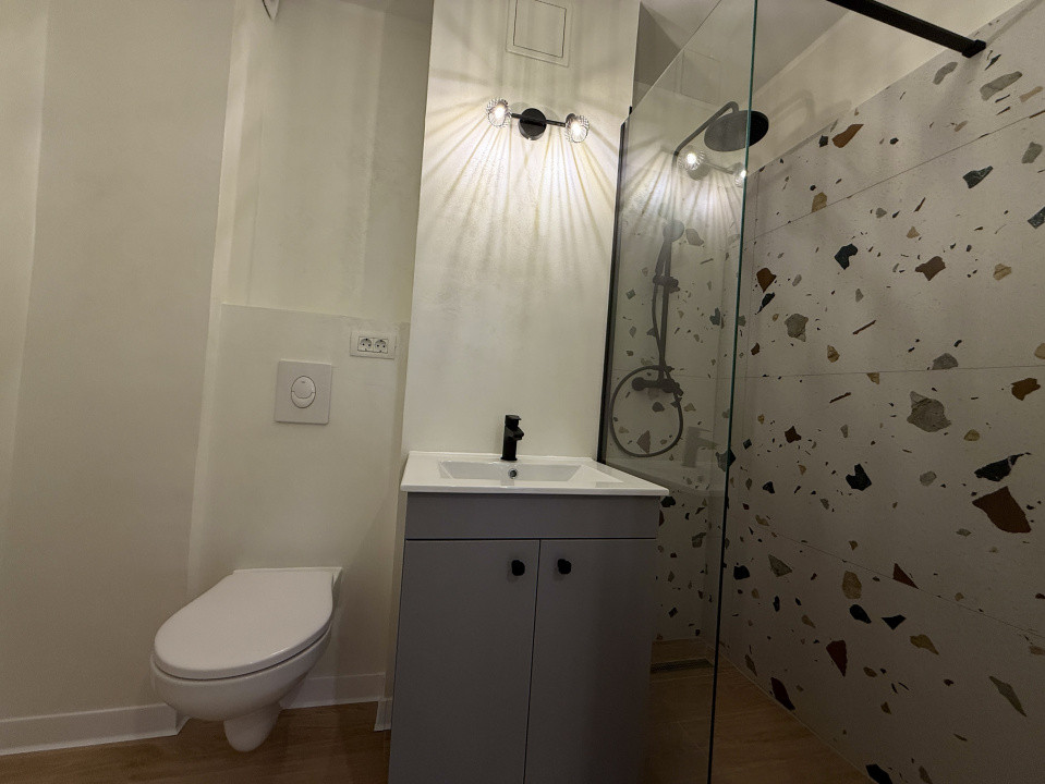 Apartament cu 2 camere de vanzare in Timisoara, zona Circumvalatiunii 18, foxfort.ro