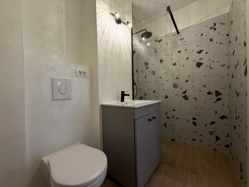 Apartament cu 2 camere de vanzare in Timisoara, zona Circumvalatiunii 19, foxfort.ro