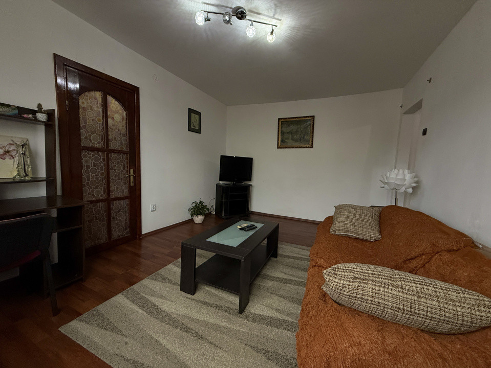 Apartament cu 2 camere de vanzare in Timisoara, zona Circumvalatiunii 2, foxfort.ro