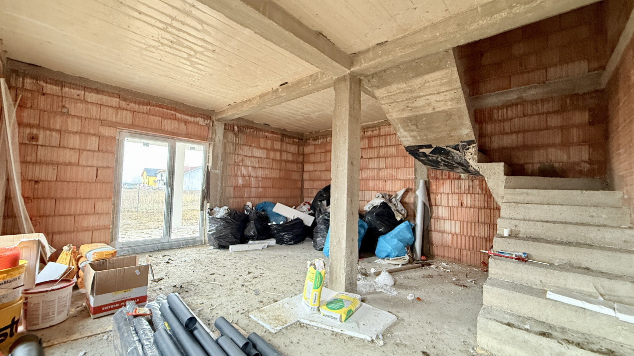 Duplex cu 3 camere si 2 bai si teren de 250 mp, zona Mosnita Veche 3, foxfort.ro