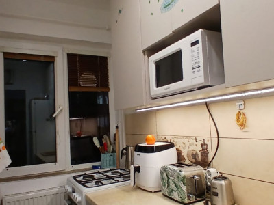 Apartament cu 3 camere, etaj intermediar, mobilat-utilat, zona Dacia imagine mica 11, foxfort.ro