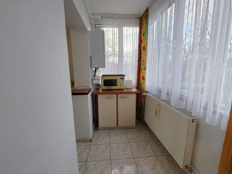 Apartament cu 2 camere de inchiriat in Timisoara, zona Soarelui 2, foxfort.ro