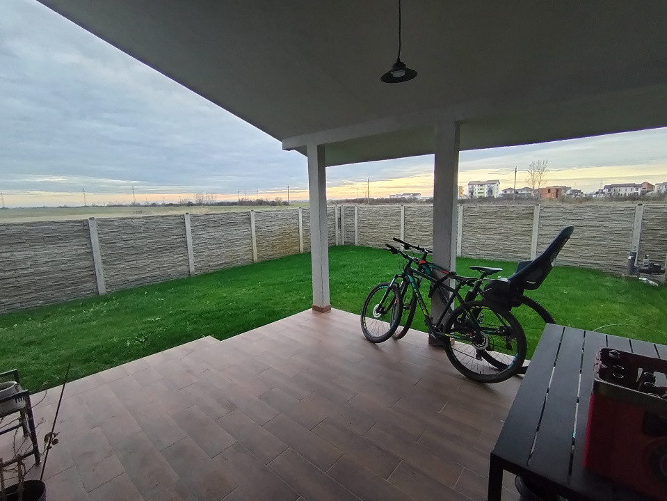 Duplex cu 4 camere de vanzare in localitatea Giroc 6, foxfort.ro