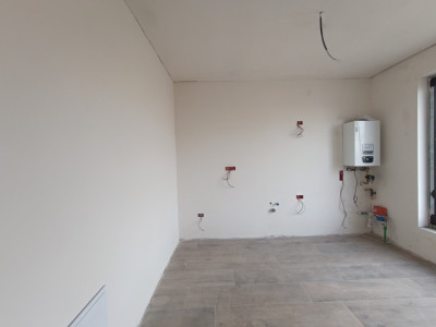 Casa insiruita cu 3 camere,  90 mp utili si teren de 300 mp, zona Giroc  imagine mica 7, foxfort.ro