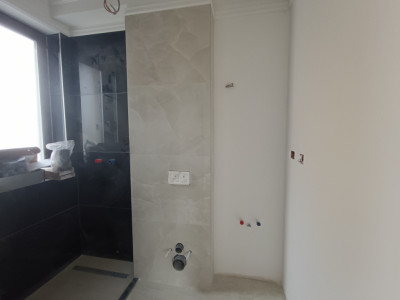 Casa insiruita cu 3 camere si teren de 200 mp, Parter + Etaj, zona Giroc imagine mica 5, foxfort.ro