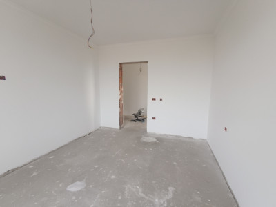 Casa insiruita cu 3 camere si teren de 200 mp, Parter + Etaj, zona Giroc imagine mica 8, foxfort.ro