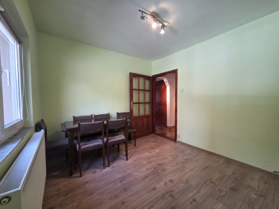 Apartament cu 3 camere, decomandat cu vedere pe 3 parti - zona Miorita imagine mica 4, foxfort.ro