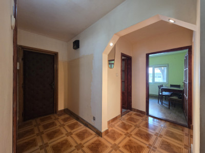 Apartament cu 3 camere, decomandat cu vedere pe 3 parti - zona Miorita imagine mica 12, foxfort.ro