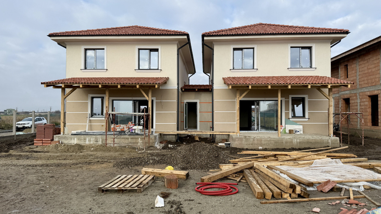 Duplex cu 5 camere de 128 mp utili si teren de 420 mp, zona Giarmata Vii 1, foxfort.ro