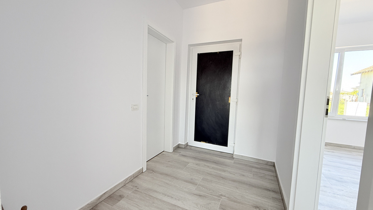 Duplex cu 5 camere de 128 mp utili si teren de 370 mp, zona Giarmata Vii 18, foxfort.ro