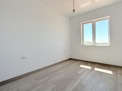 Duplex cu 5 camere de 128 mp utili si teren de 370 mp, zona Giarmata Vii imagine mica 8, foxfort.ro