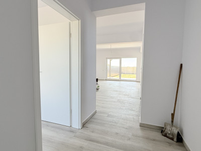 Duplex cu 5 camere de 128 mp utili si teren de 370 mp, zona Giarmata Vii imagine mica 22, foxfort.ro