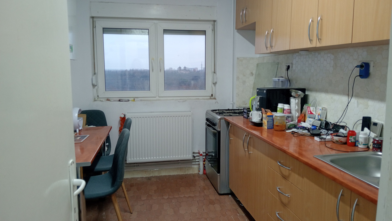 Apartament cu 4 camere de inchiriat pe Malul Muresului 4, foxfort.ro