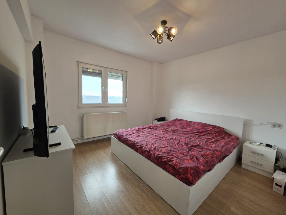 Apartament cu 4 camere de inchiriat pe Malul Muresului 7, foxfort.ro