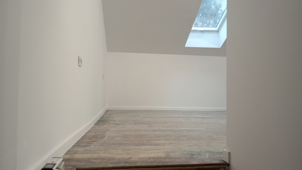 De inchiriat, apartament ultracentral la curte comuna 4, foxfort.ro