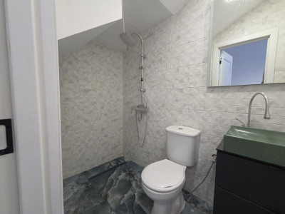 De inchiriat, apartament ultracentral la curte comuna imagine mica 3, foxfort.ro