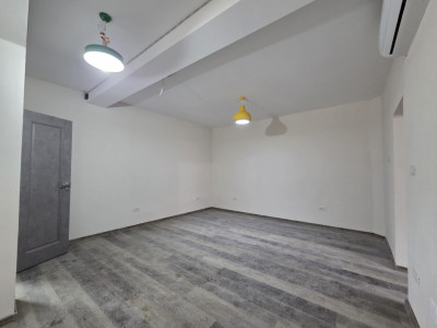 De inchiriat, apartament la casa, curte comuna, zona UTA imagine mica 2, foxfort.ro