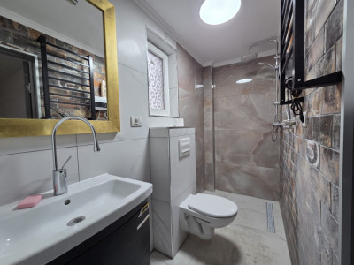 De inchiriat, apartament la casa, curte comuna, zona UTA imagine mica 5, foxfort.ro