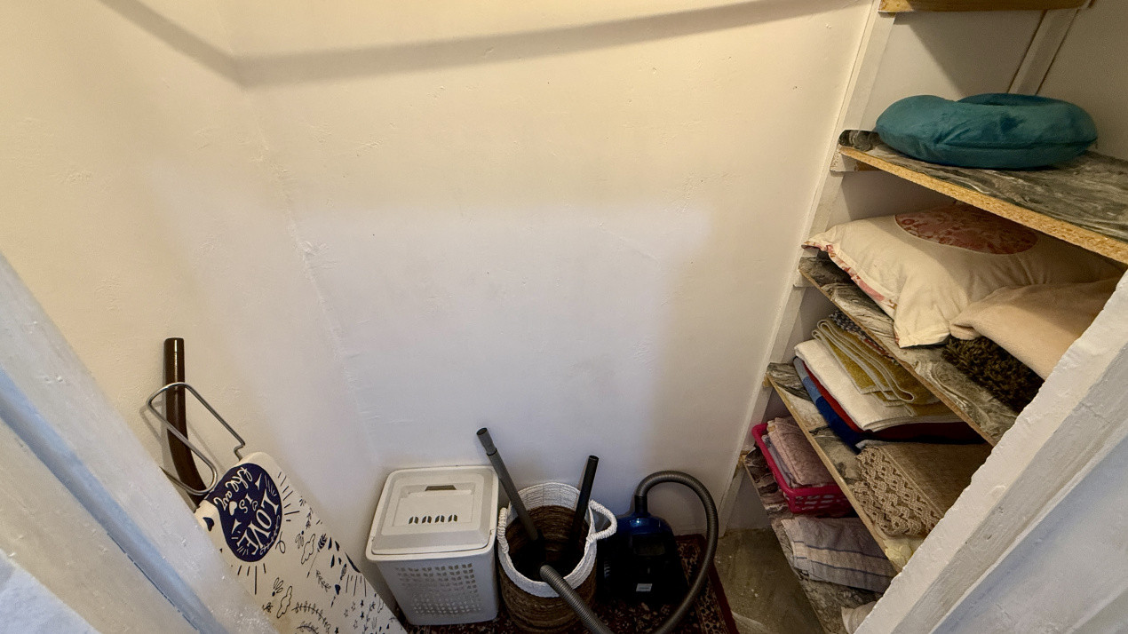 Apartament cu 3 camere si 2 bai de inchiriat, zona Circumvalatiuni 11, foxfort.ro