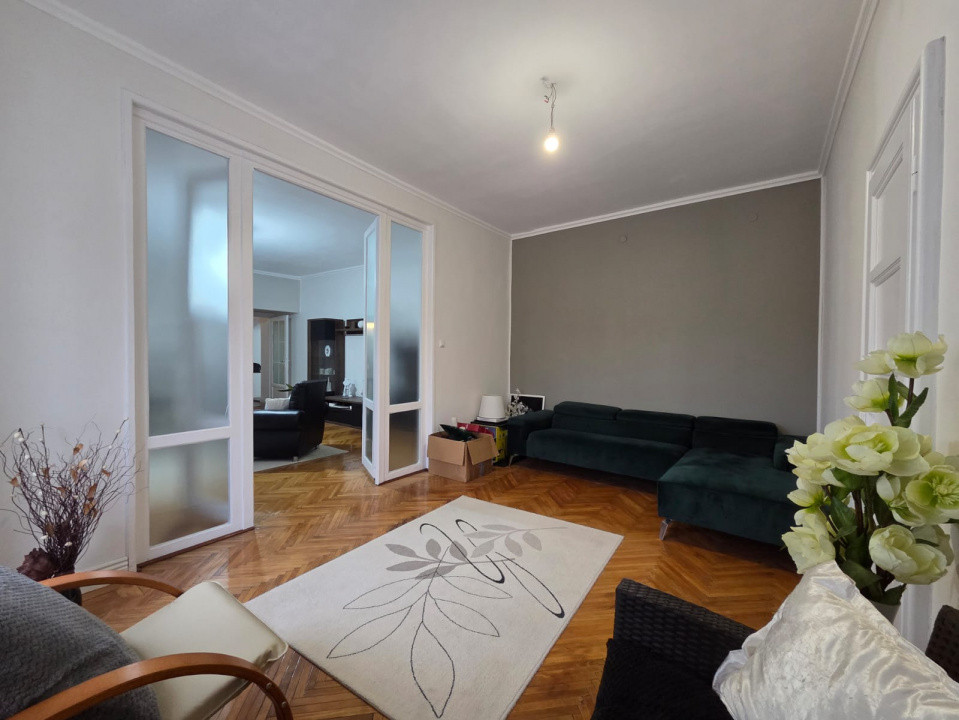 De vanzare apartament de lux cu 5 camere in Arad, zona Ultracentral 9, foxfort.ro