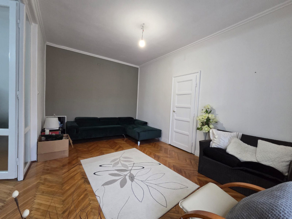 De vanzare apartament de lux cu 5 camere in Arad, zona Ultracentral 10, foxfort.ro