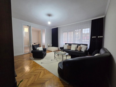 De vanzare apartament de lux cu 5 camere in Arad, zona Ultracentral imagine mica 6, foxfort.ro