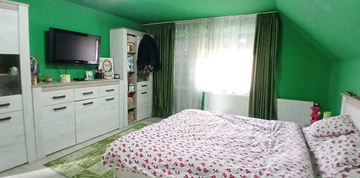 Casa individuala cu 5 camere P+M in Sanmihaiu Roman  10, foxfort.ro