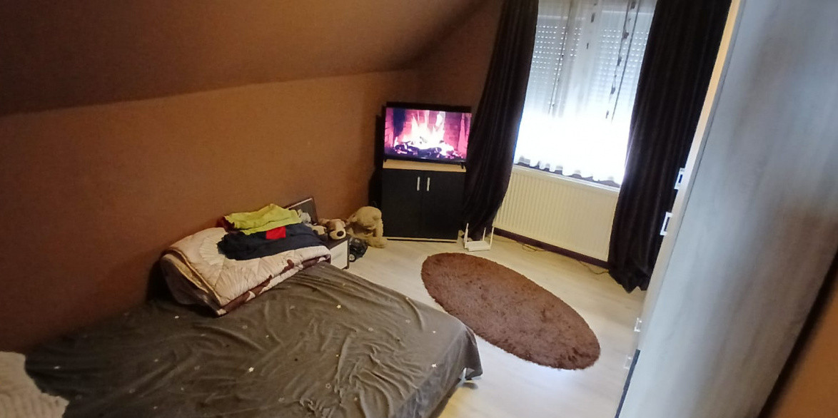 Casa individuala cu 5 camere P+M in Sanmihaiu Roman  12, foxfort.ro