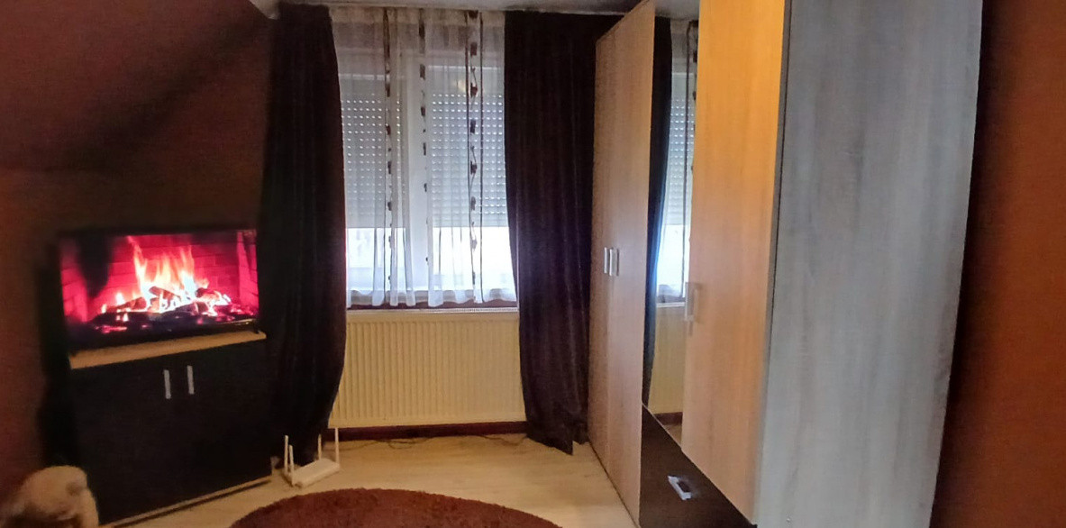 Casa individuala cu 5 camere P+M in Sanmihaiu Roman  13, foxfort.ro