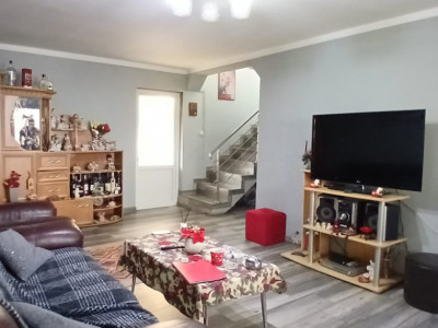 Casa individuala cu 5 camere P+M in Sanmihaiu Roman  imagine mica 2, foxfort.ro